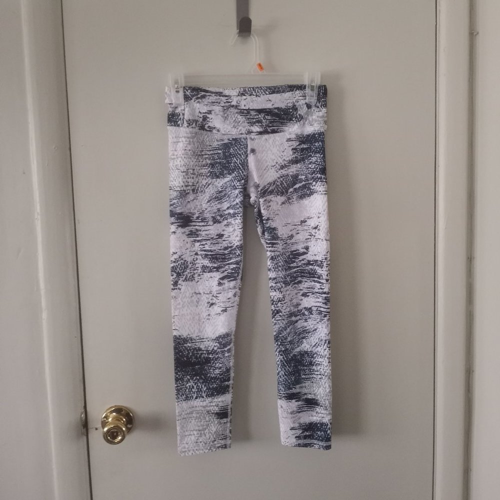 Fabletics Abstract Leggings